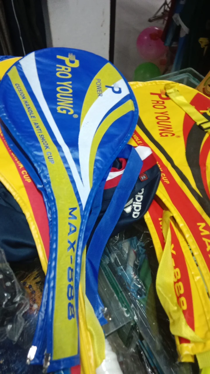 Pro Wing Max -888 badminton bat